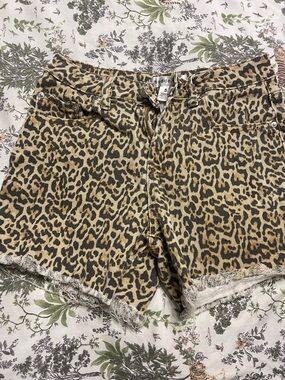 Madden Girl Leopard-Print Denim Cutoff Shorts in Tan and Black